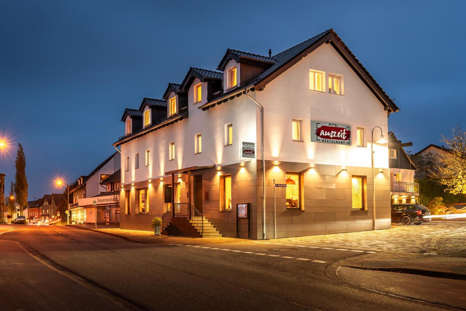Hotel Auszeit Neunkirchen-Seelscheid Neunkirchen  Bagian luar foto